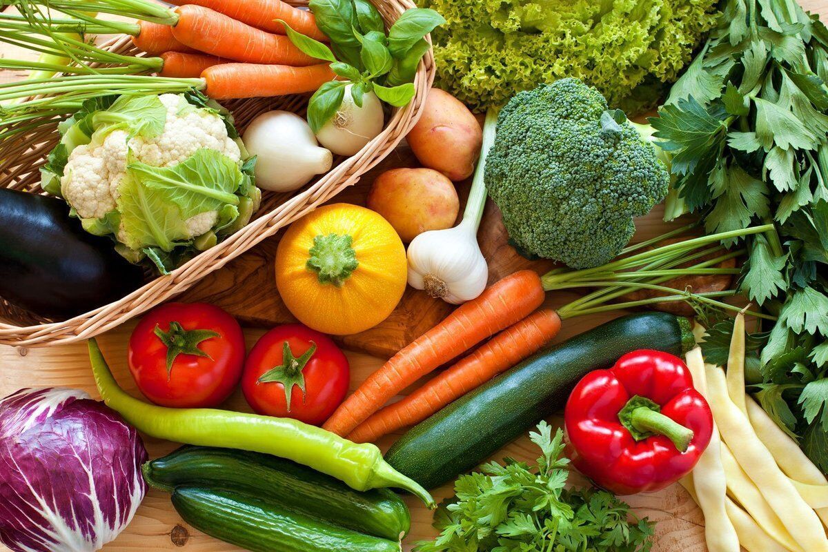 ۸ سبزی مفید برای کاهش وزن