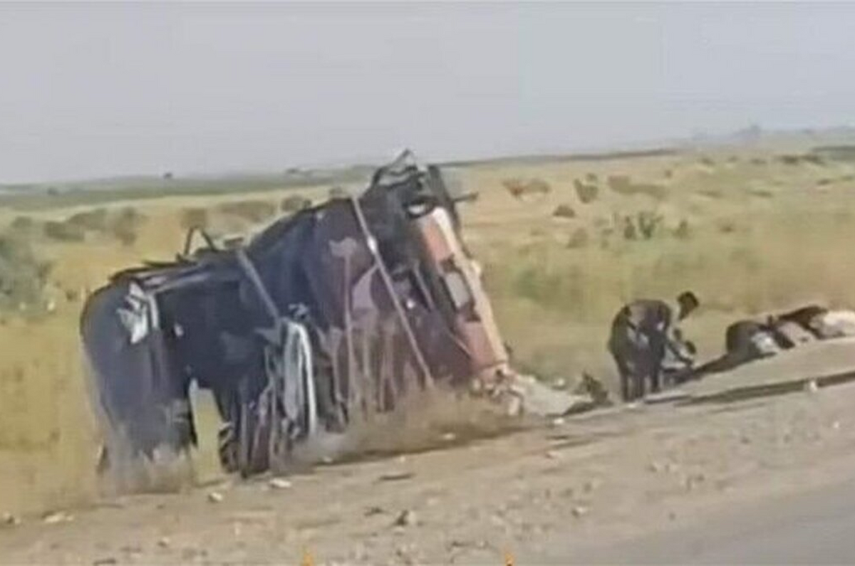 اتوبوس زائران ایرانی در جاده سامرا دچار سانحه شد (۲۱ تیر ۱۴۰۲)