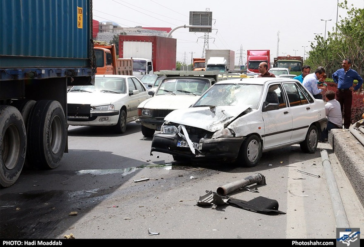 رئیس پلیس راهور مشهد: طی ۲۴ ساعت گذشته بیش از ۵۰۰ تصادف در مشهد رخ داد (۲۲ تیرماه ۱۴۰۲)