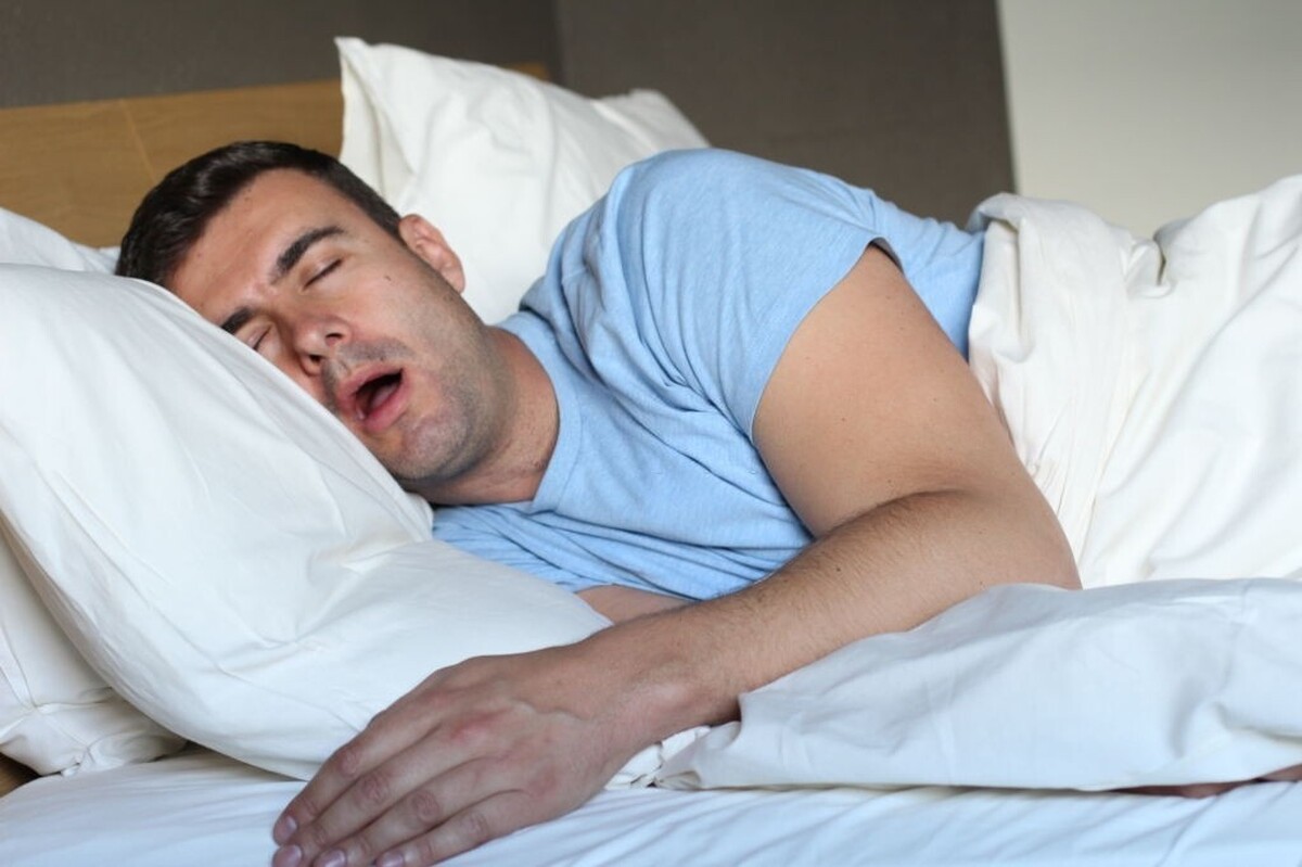 اینفوگرافی| دلایل بیرون ریختن آب دهان در خواب چیست؟
