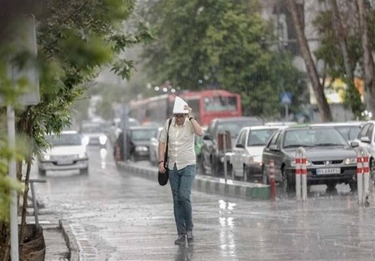 پیش‌بینی رگبار و رعد و برق در برخی نواحی کشور (۴ تیر ۱۴۰۲)