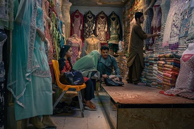 بازار قندهار در آستانه عید قربان + عکس