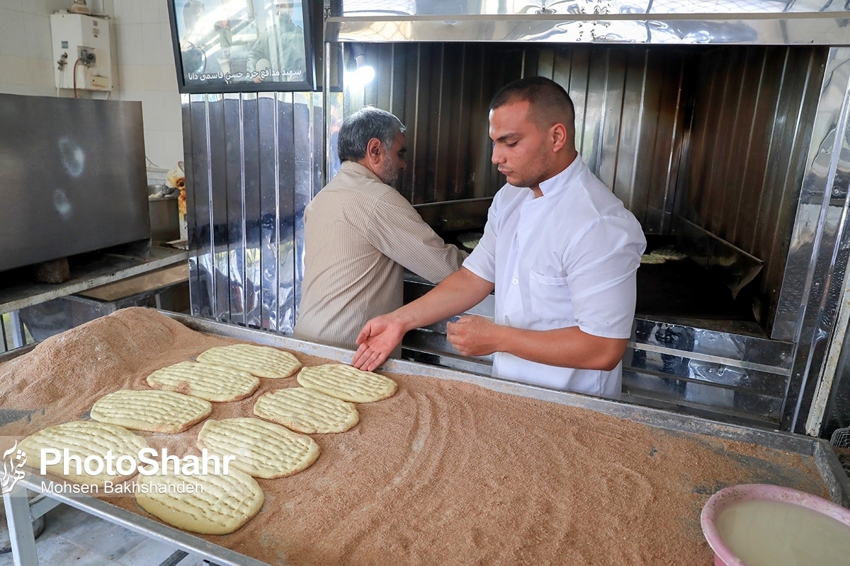 کم‌کاری نانوایی‌های دولتی در اجرای ساعت پخت تخلف است | مشهد ۲۲۵۰ نانوایی فعال دارد