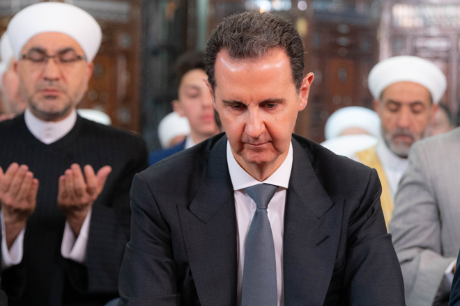 نماز عید قربان در دمشق با حضور بشار اسد برگزار شد