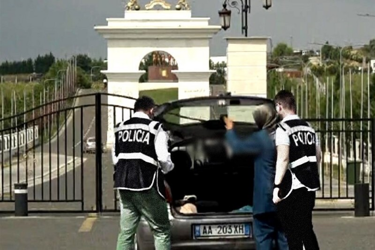 کنترل مقر منافقین در دست پلیس آلبانی | ورود و خروج بدون بازرسی پلیس ممنوع است