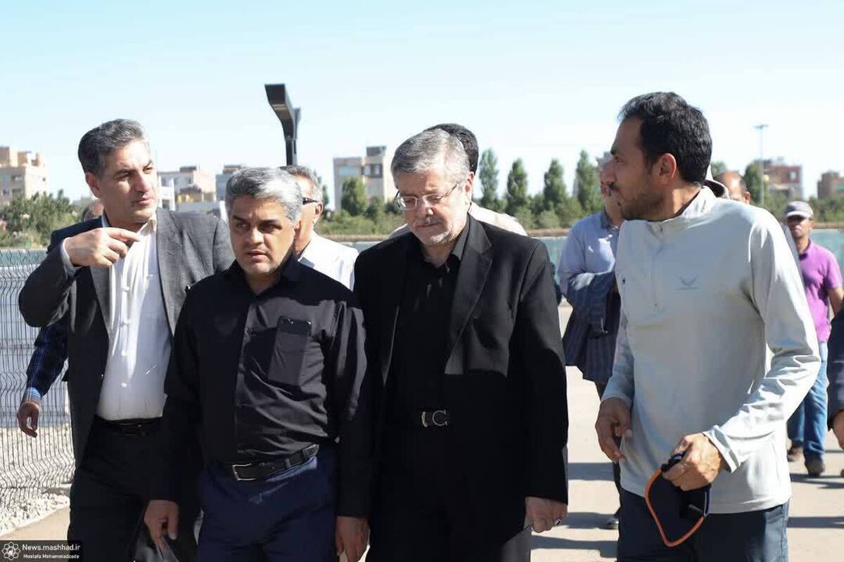 تاکید شهردار مشهد مقدس بر اتمام پروژه کشت پارک تا پایان شهریورماه ۱۴۰۲
