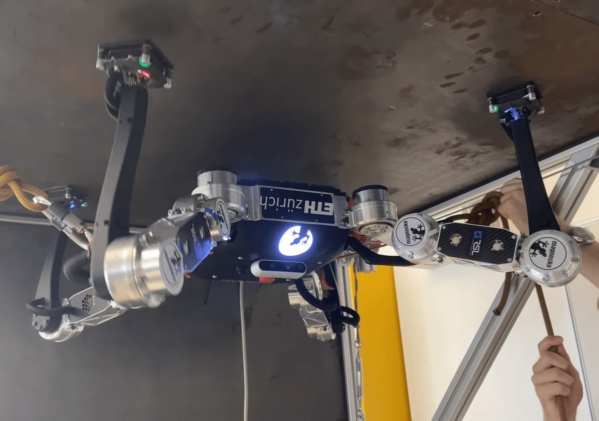 ویدئو | رباتی که می‌تواند شبیه مارمولک‌ روی سقف و دیوار راه برود