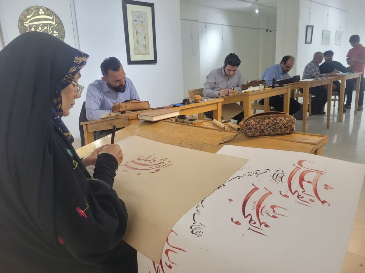 رویداد هنرمندانه «حسین (ع) تصویرگر قرآن» در مشهد برگزار شد