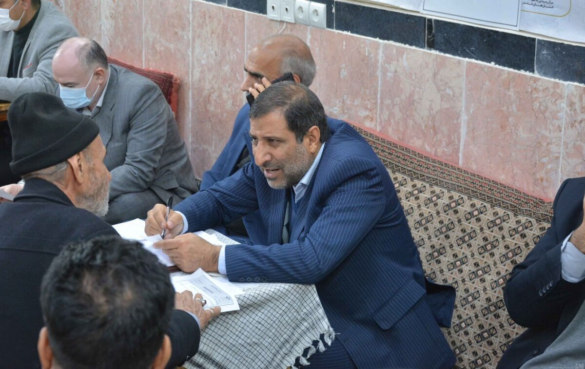 دیدار مردمی فرماندار و مدیران ۱۴ دستگاه اجرایی در منطقه ۷ مشهد | ساماندهی تخلفات ساختمانی به برکت طرح‌های تفصیلی