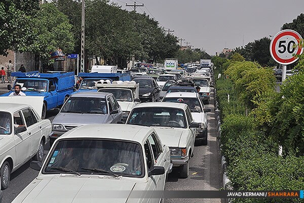 آخرین وضعیت ترافیکی مشهد | ترافیک متراکم در تقاطع شریعتی، میدان شهدا، سه‌راه خیام و احمدآباد (۲۶ مرداد ۱۴۰۲)