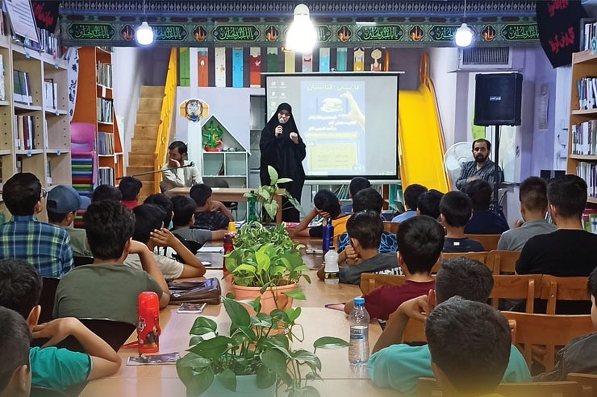 کتاب بخوانید، پول بگیرید! | ابتکار جالب کتابخانه مردم‌نهاد مشهد برای ترغیب نوجوانان به مطالعه