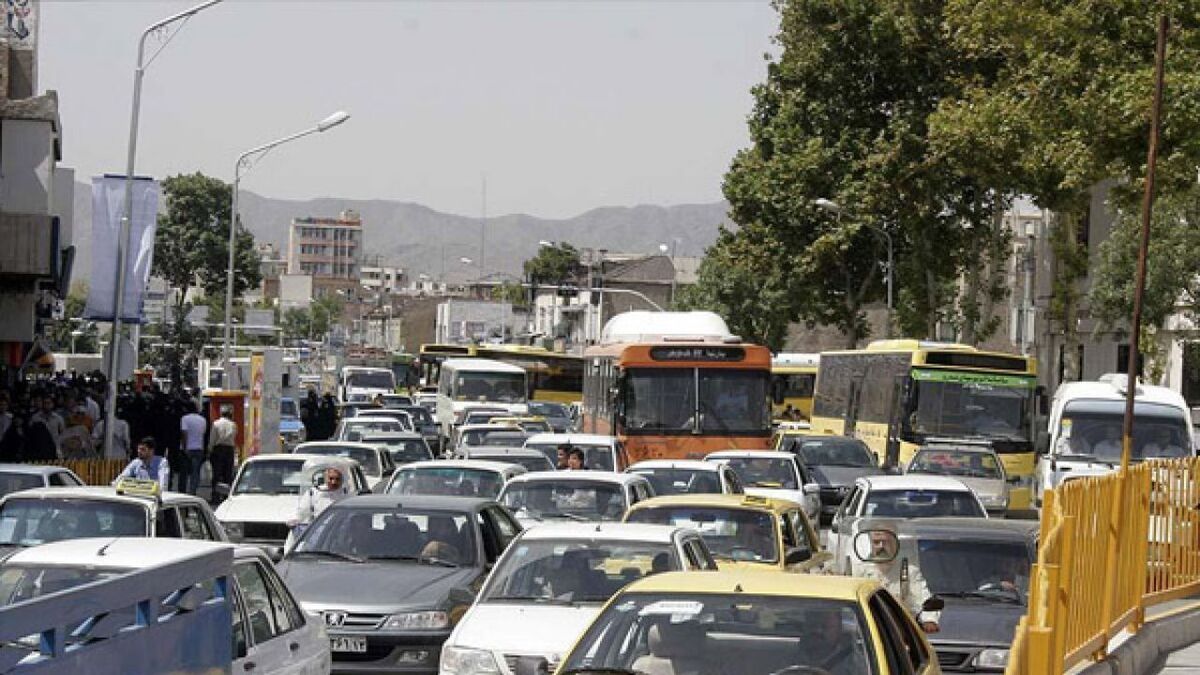 آخرین وضعیت ترافیکی مشهد | ترافیک متراکم در خیابان بهار، میدان شهدا، خیابان عبادی و تقاطع وحدت (۱۹شهریور ۱۴۰۲)
