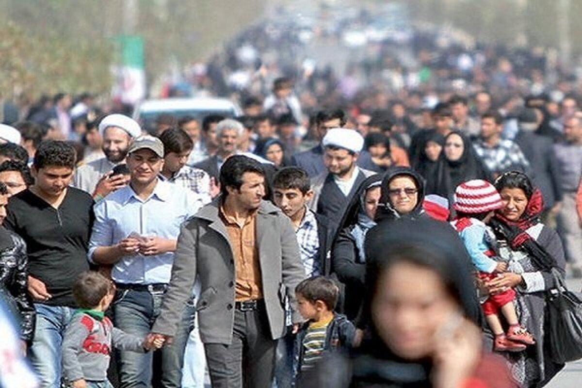 آیا فاصله طبقاتی خانوار‌های ایرانی کم شد؟ (۲۰ شهریور ۱۴۰۲)