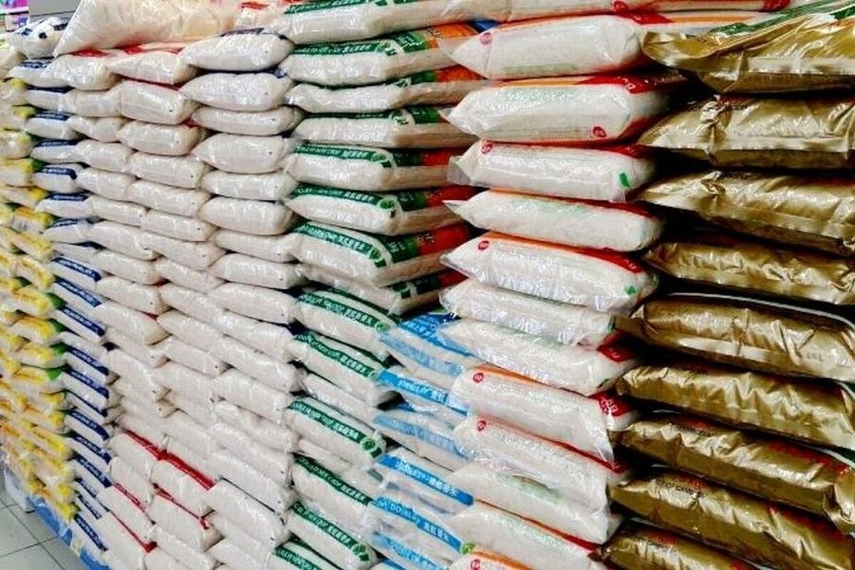 کشف و توقیف کم فروشی ۱۷۰ تن کالای برنج پاکستانی در شهرستان مشهد