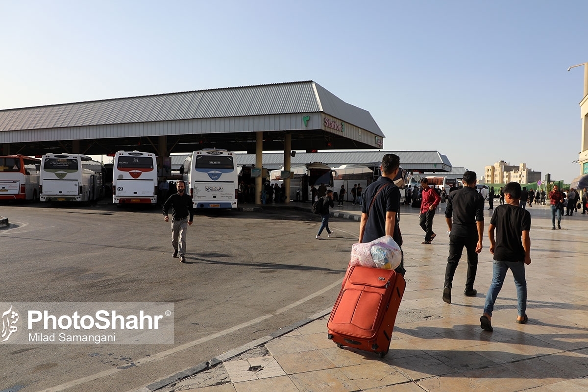 معاون وزیر راه: تاکنون ۱۹۰ هزار زائر از مشهد در قالب ۱۲ هزار وسیله نقلیه جاده‌ای خارج شده اند (۲۵ شهریور)