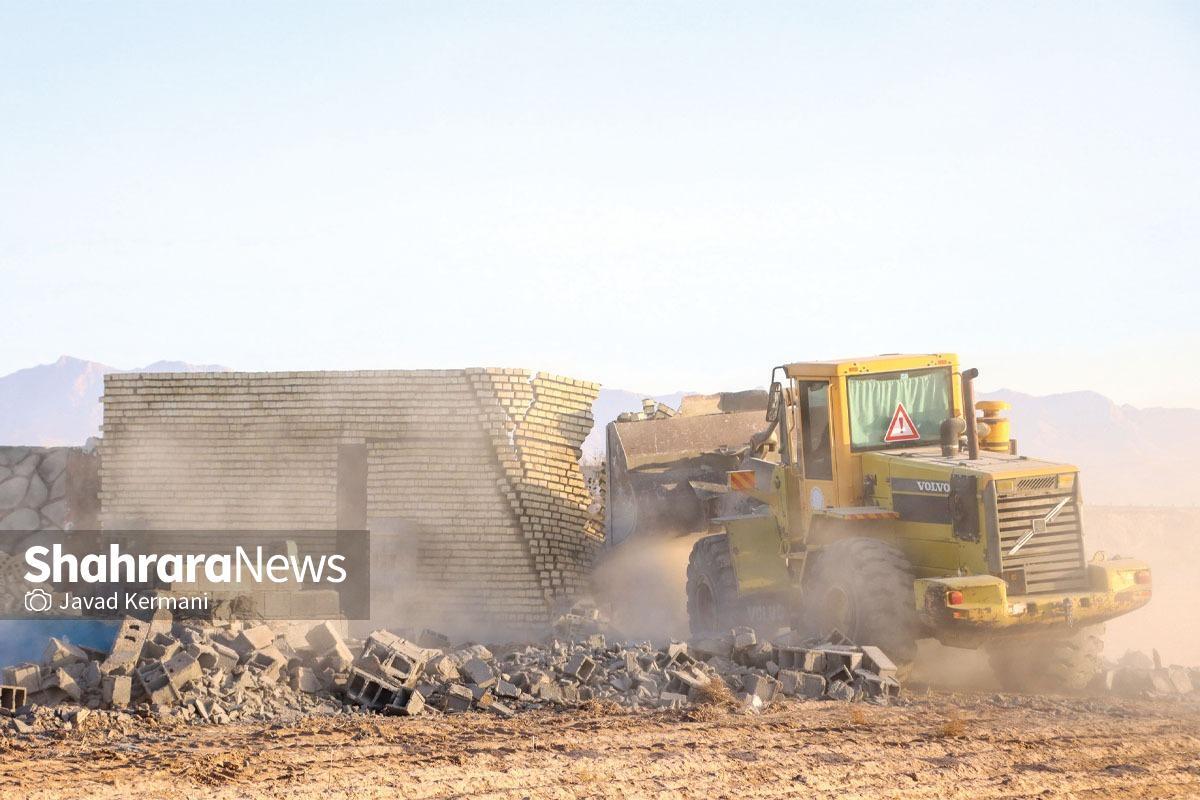شهردار منطقه ۱۲: ۵۴ هکتار از اراضی مشهد آزادسازی شد | تخریب ۹۰ ویلا در اراضی کشاورزی