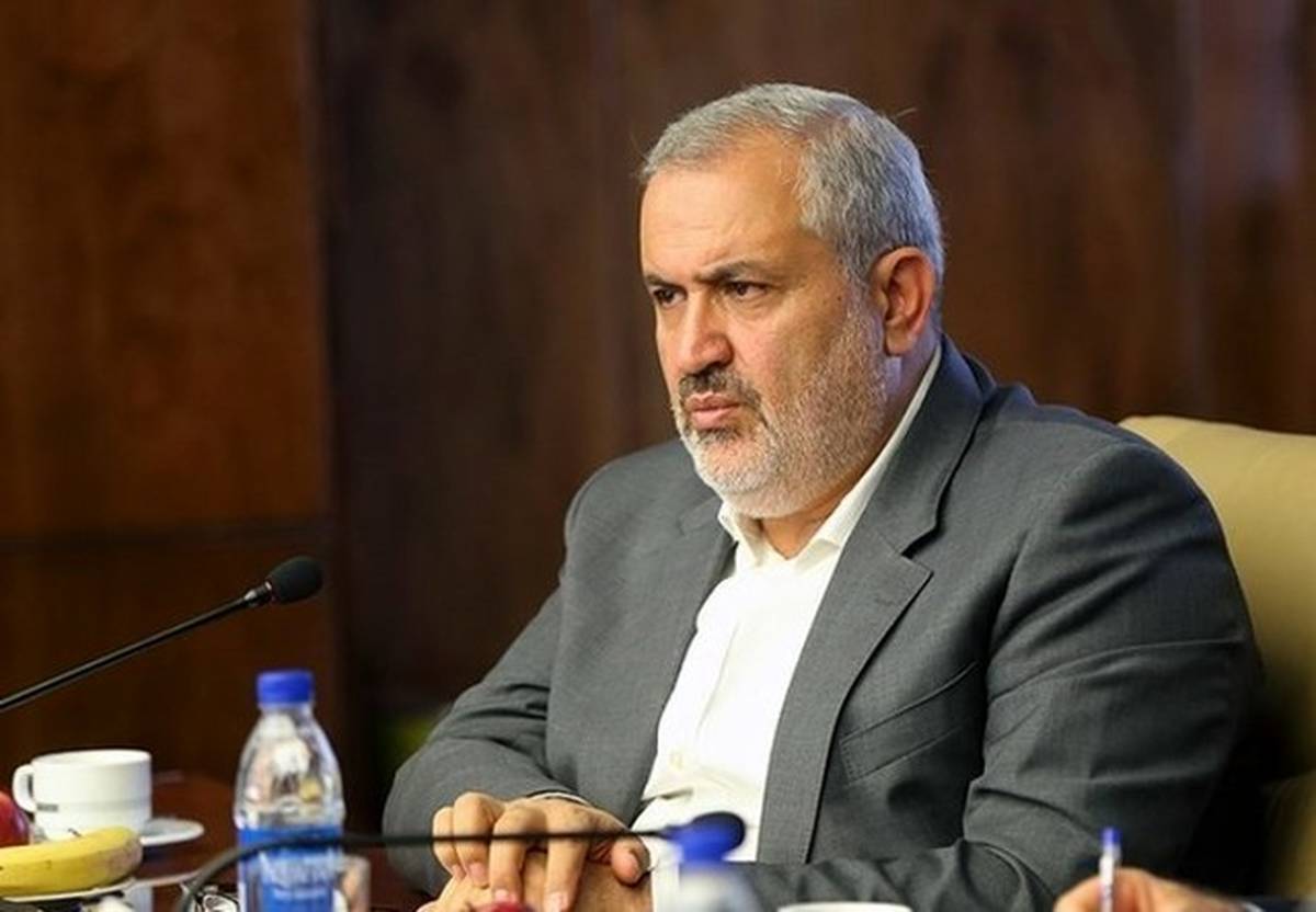 وزیر صمت با بیان اینکه امکان شارژ کردن خودرو‌های برقی در منازل هم وجود دارد، گفت: خودرو‌های برقی که از شب تا صبح شارژ شوند، ۵۰۰ کیلومتر پیمایش را در طول روز خواهند داشت.