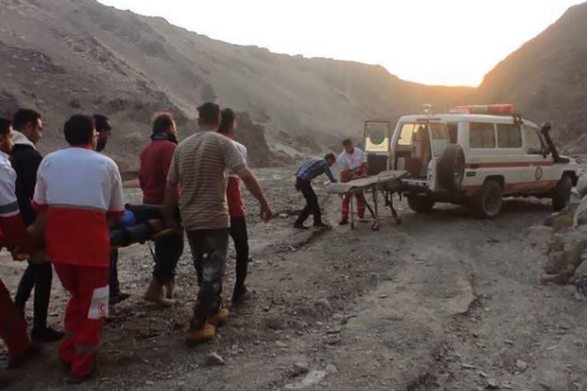 ۲ روز سرگردانی در کوه | موتورسواران مفقود در کوه‌های هزارمسجد نجات یافتند