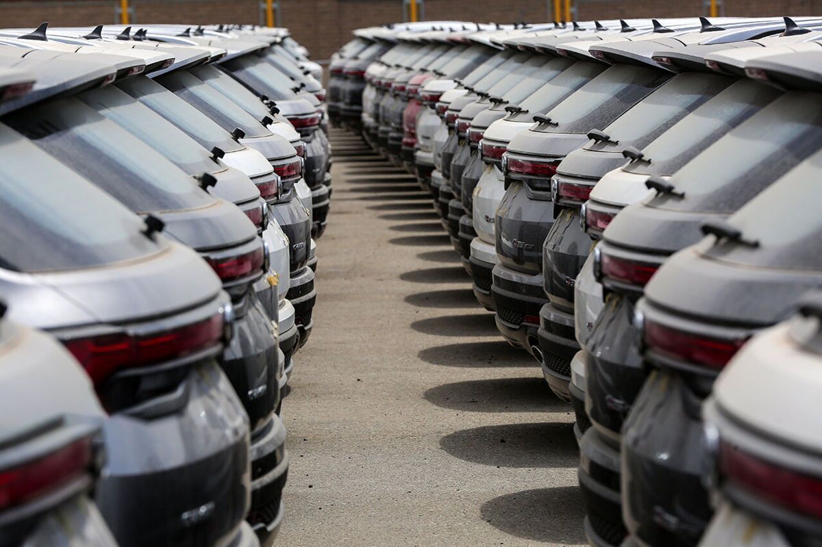 قیمت خودرو‌های خارجی بر مدار افزایش | افزایش ۴۰۰ میلیونی BMW سری ۷ مدل ۲۰۱۸ (۲۰ مهر ۱۴۰۲)