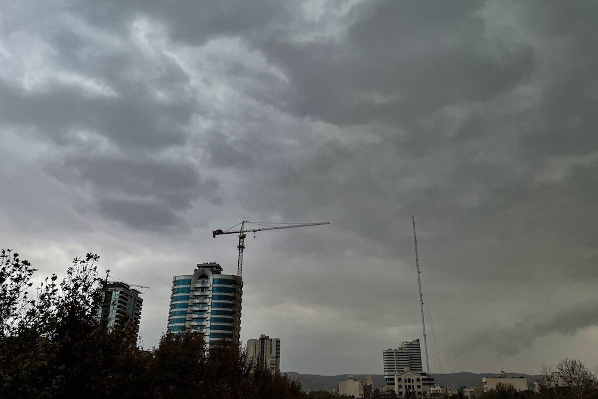 بارش باران پاییزی در مشهد + فیلم و عکس (۲۰ مهر ۱۴۰۲)