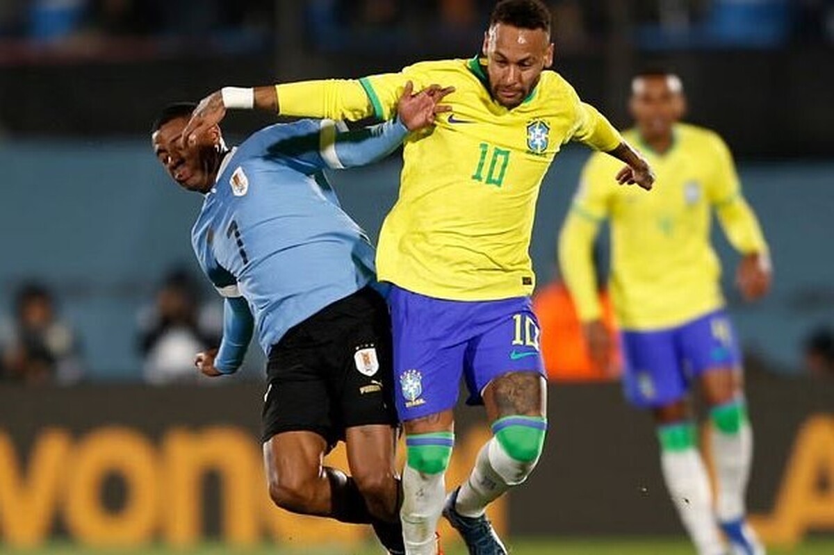 نتیجه و ویدیو خلاصه بازی برزیل و اروگوئه | شکست برزیل با مصدومیت شدید نیمار