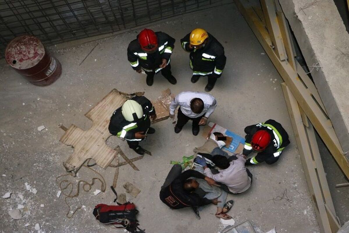 سقوط مرگبار کارگر مشهدی از طبقه پنجم ساختمان