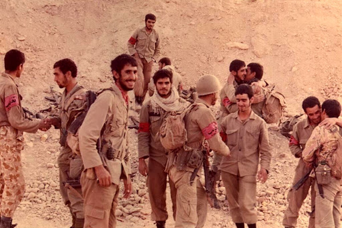 اینفوگرافی| علل حمله صدام به ایران چه بود؟