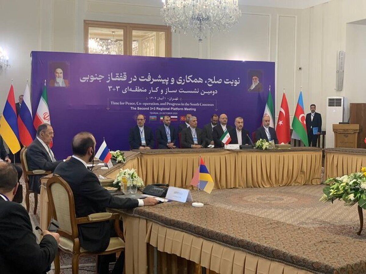نشست وزیران امور خارجه فرمت ۳+۳ در تهران آغاز شد