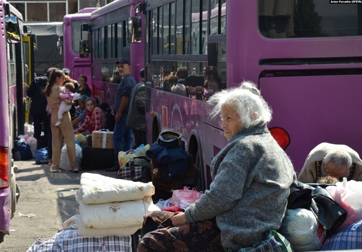 ارمنستان به هر یک از پناهجویان قره‌باغ ۱۲۵ دلار می‌دهد
