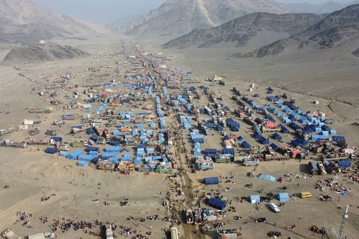 ۲۴ هزار پناهجوی افغانستانی از مرز تورخم به کشورشان بازگشتند