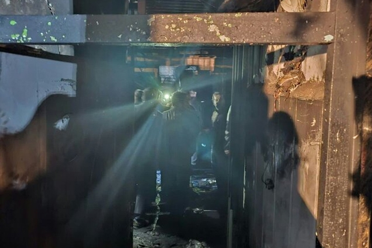 ‌حضور وحیدی در محل آتش‌سوزی کمپ ترک اعتیاد لنگرود | بررسی فیلم های مدار بسته از علت آتش سوزی+ تصاویر