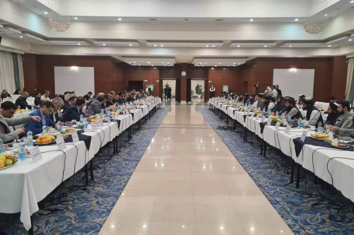 برگزاری نخستین نشست کمیسیون اقتصادی با حضور هیات طالبان در تهران
