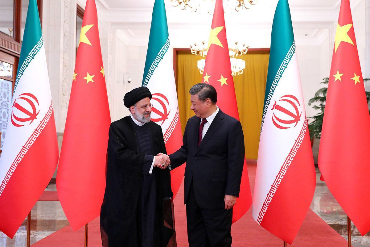 جزئیات توافقات ایران و چین | از ساخت فرودگاه تا مجموعه ورزشی