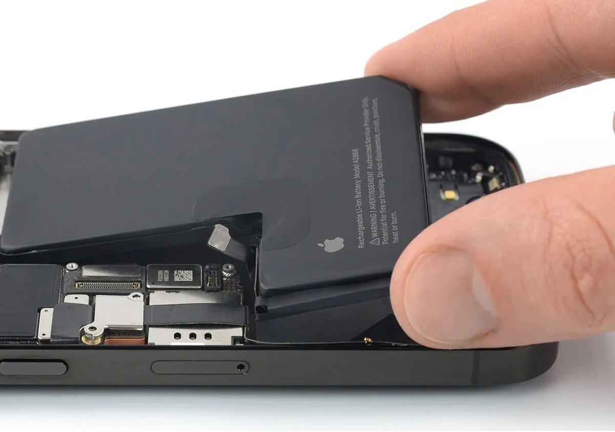 اپل روی یک فناوری جدید برای افزایش استقامت و سرعت شارژ باتری دستگاه‌هایش کار می‌کند