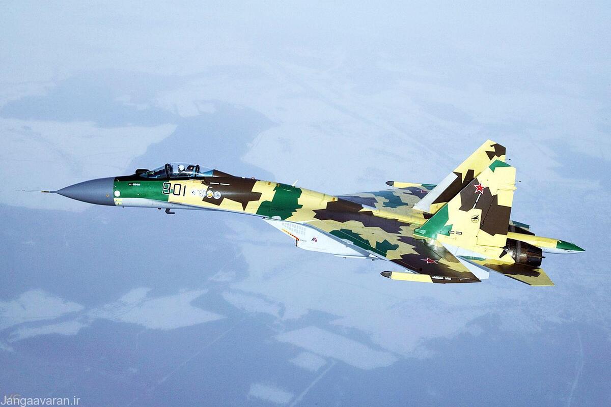 جنگنده‌های سوخو-۳۵ هواپیمای پوتین را در سفر به امارات اسکورت کردند