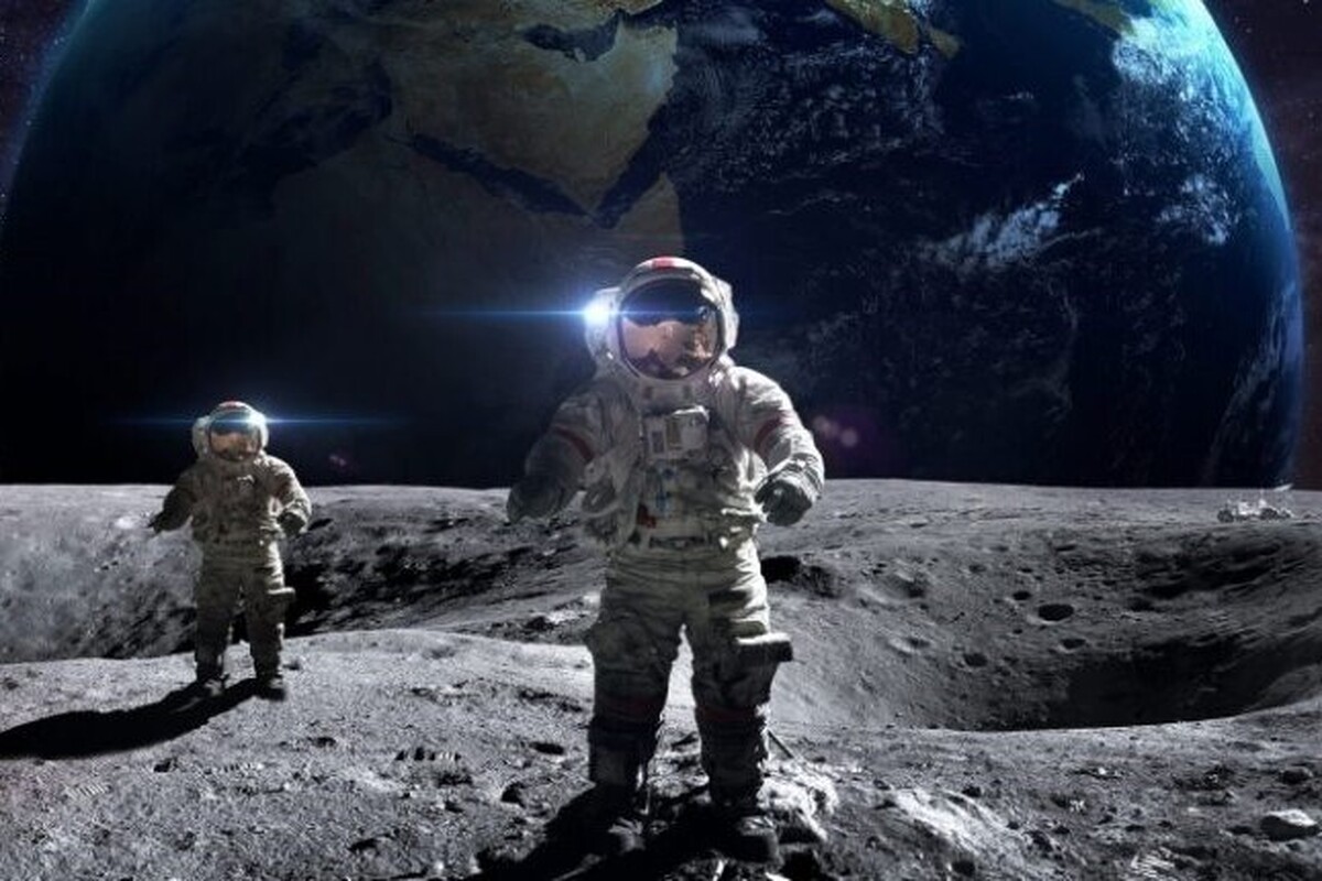 ویدئو| تقلای خنده‌دار فضانوردان برای راه رفتن روی ماه