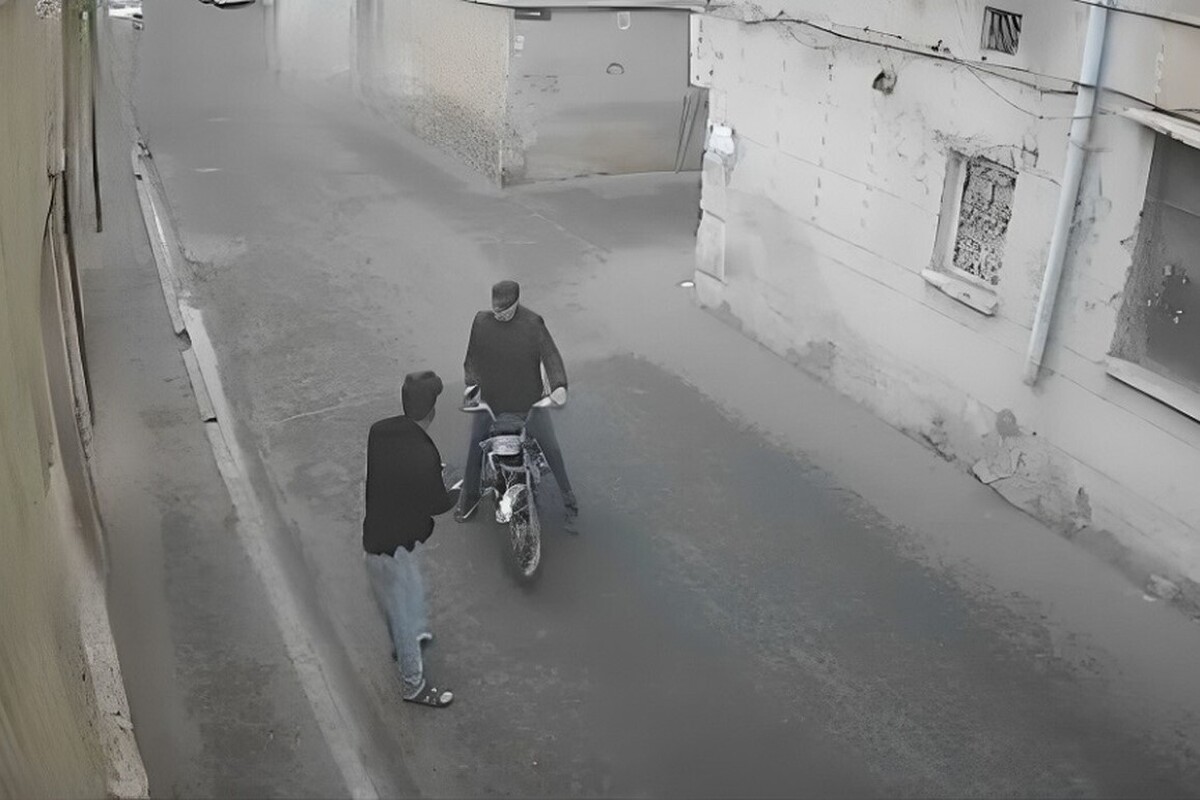 ویدئو| سرقت موبایل با اسلحه در تهران
