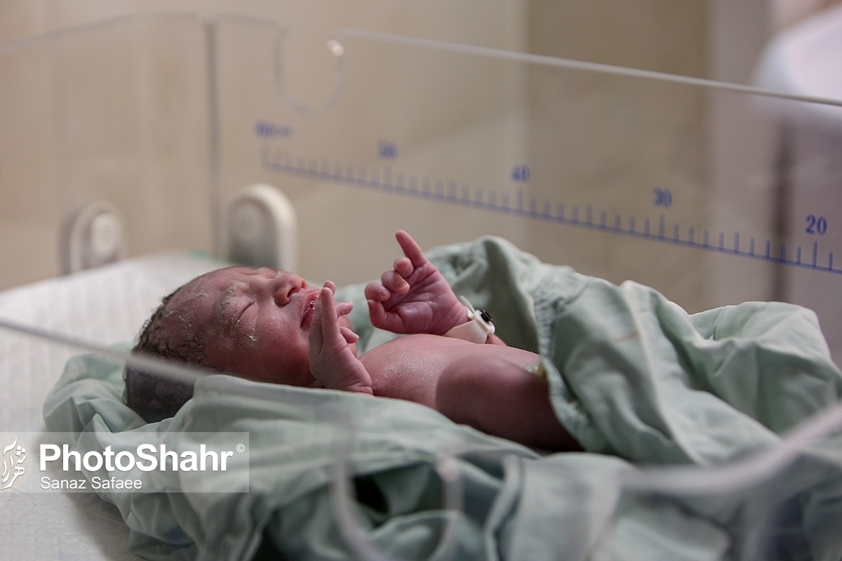 زن مشهدی نوزاد ۷ کیلویی به دنیا آورد