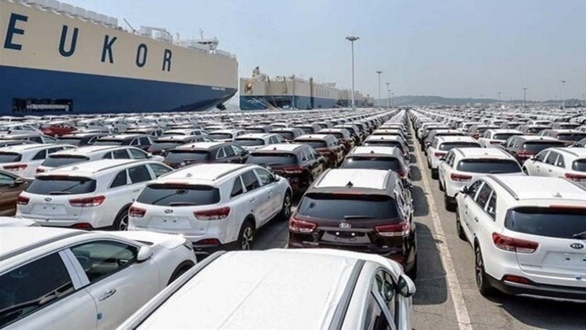 آیا واردات خودرو‌های کارکرده به کشور متوقف شد؟ (۶ آذر ۱۴۰۲)