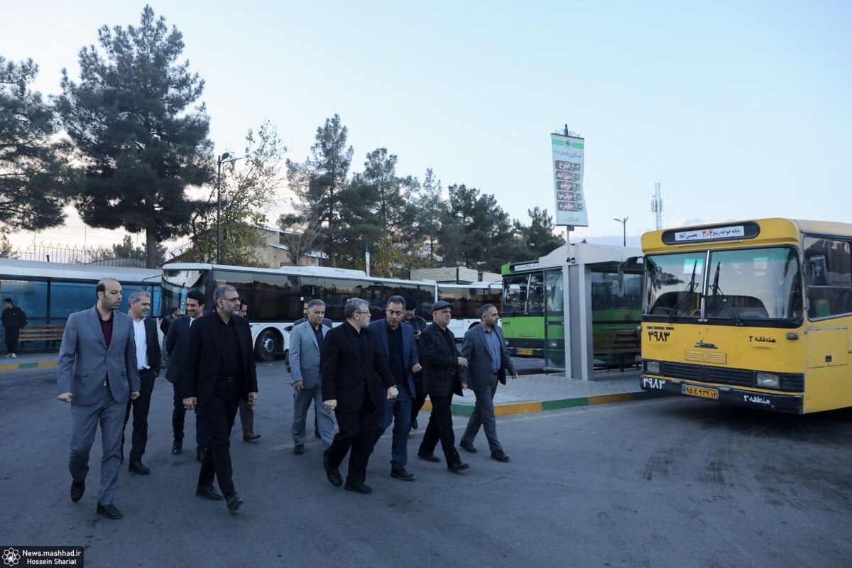 بازدید شهردار مشهد از روند خدمت رسانی اتوبوسرانی به شهروندان