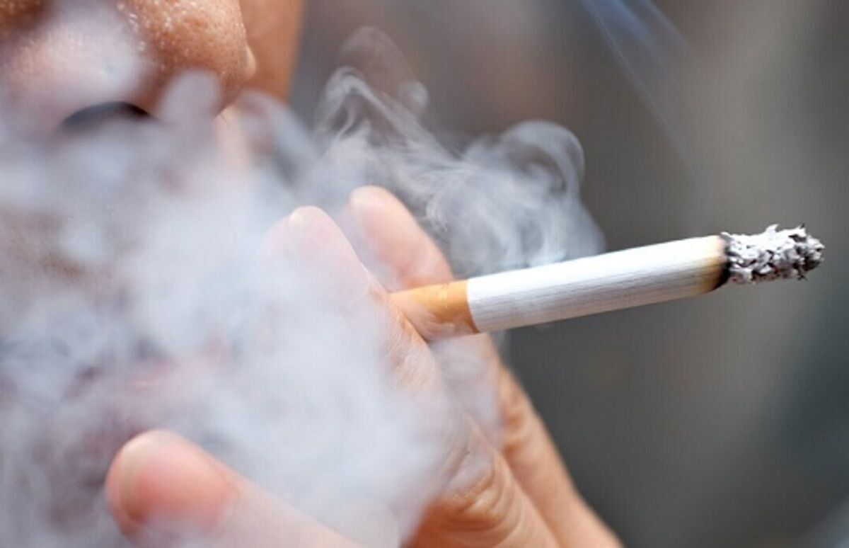 اعلام نرخ مالیات سیگار و تنباکو تا پایان امسال | هر نخ سیگار ایرانی ۵۰ و هر نخ سیگار خارجی ۱۰۰ تومان