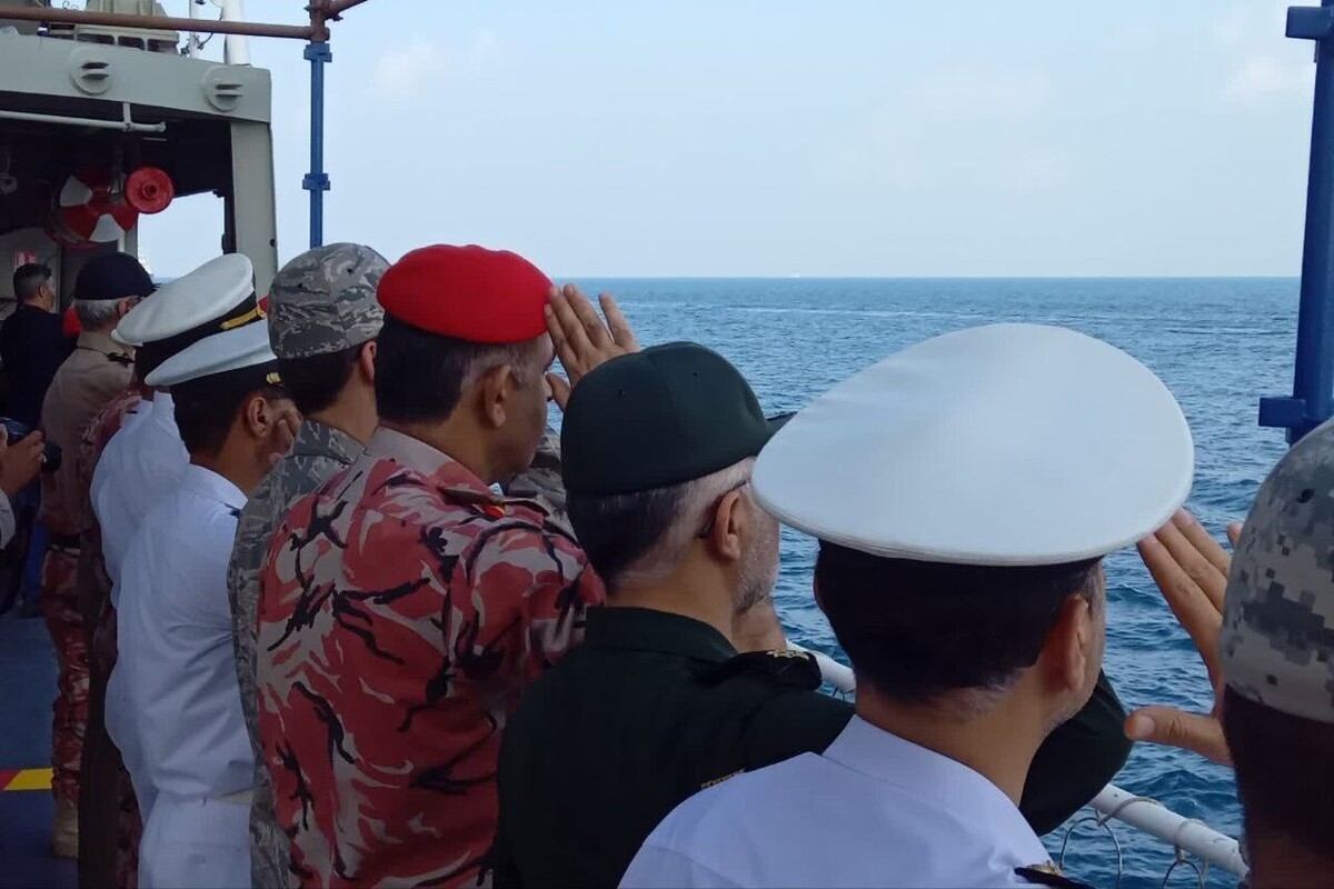 ویدئو| رزمایش مشترک دریایی ایران و عمان