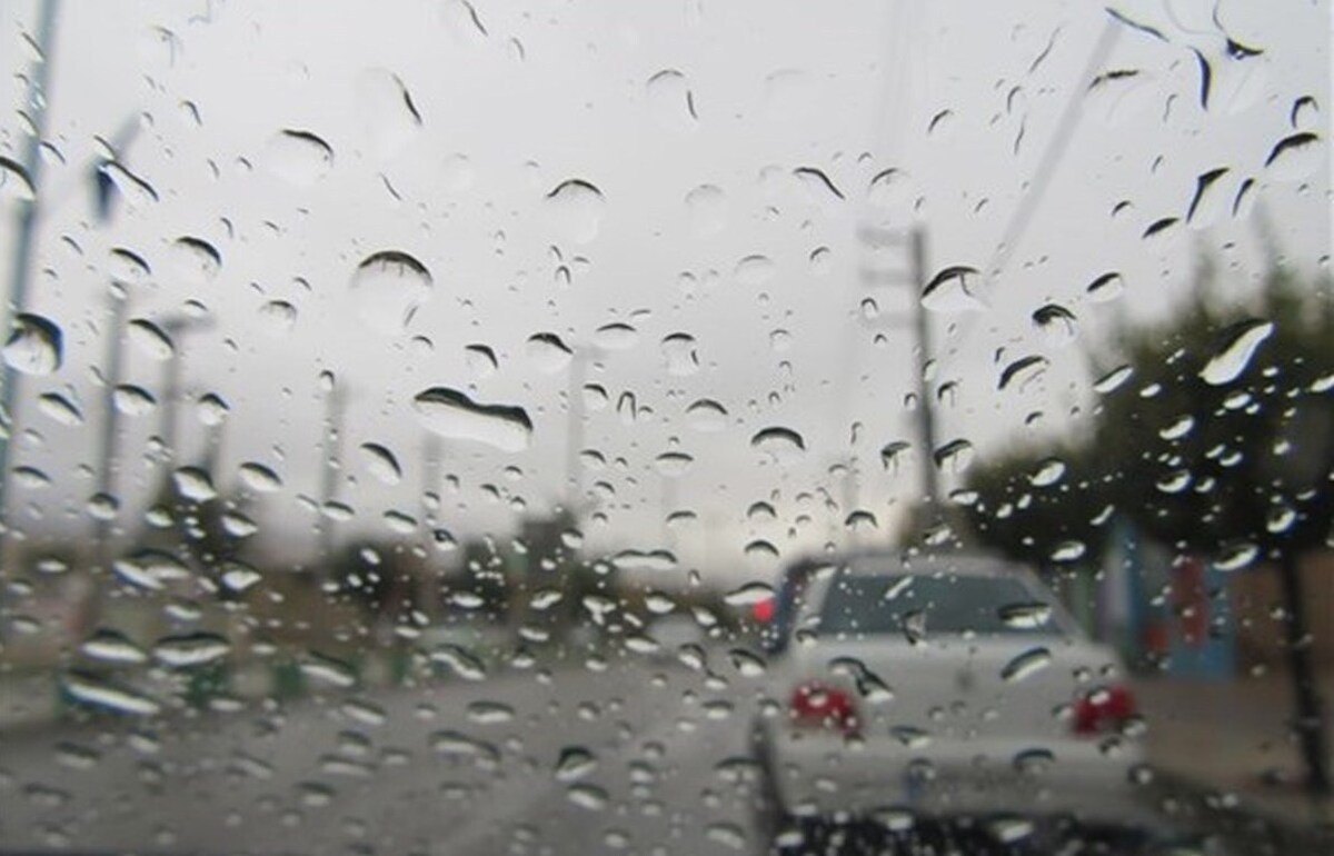 باران بهاری آلودگی هوای نخستین روز سال نو را در کلانشهر مشهد شست ( یک فروردین ۱۴۰۳)