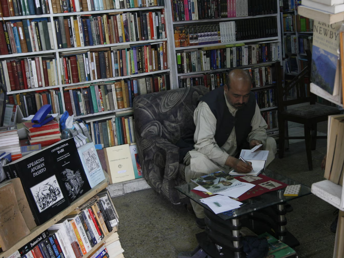 داستان «شاه محمد» کتاب‌فروش کابل که طالبان او را نمی‌خواستند