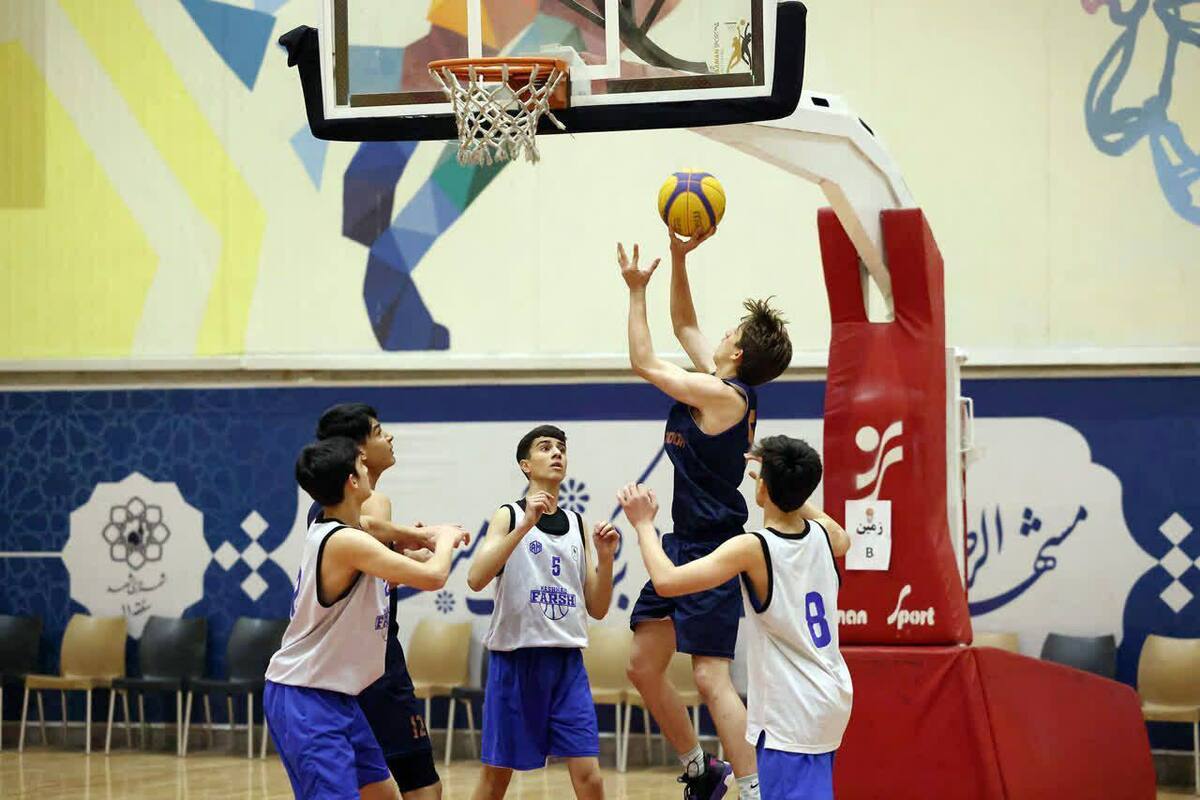 قهرمانی نوجوانان فرش مشهد در مسابقات بسکتبال جام رمضان