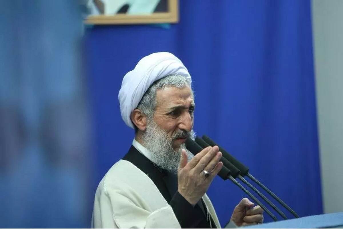 حجت الاسلام صدیقی در نماز جمعه تهران: عذرخواهی می‌کنم که با غفلت و کم توجهی باعث هجمه به ملت ایران شدم (۲۴ فروردین ۱۴۰۳)