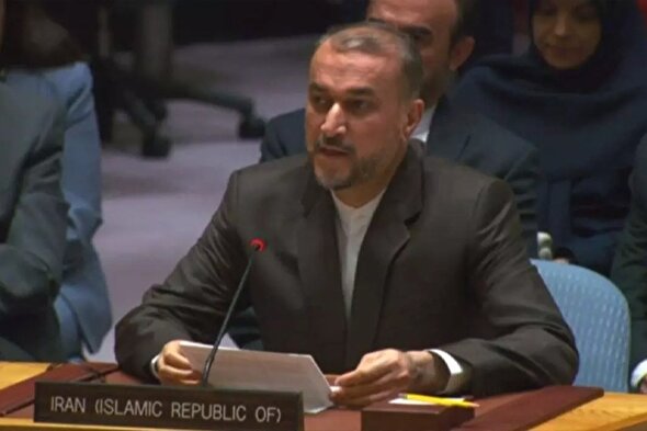 امیرعبداللهیان: رژیم صهیونیستی از تکرار ماجراجویی نظامی علیه ایران دست بردارد | حمله کاملاً ضروری بود