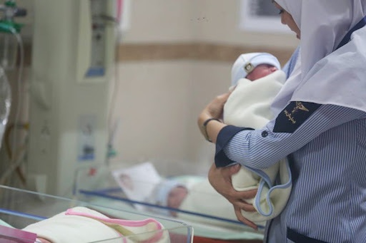 مراکز بهداشت شبانه‌روزی و منتخب روزانه در ایام تعطیلات نوروزی در مشهد مراقبت مادر و کودک را ارائه می‌دهند