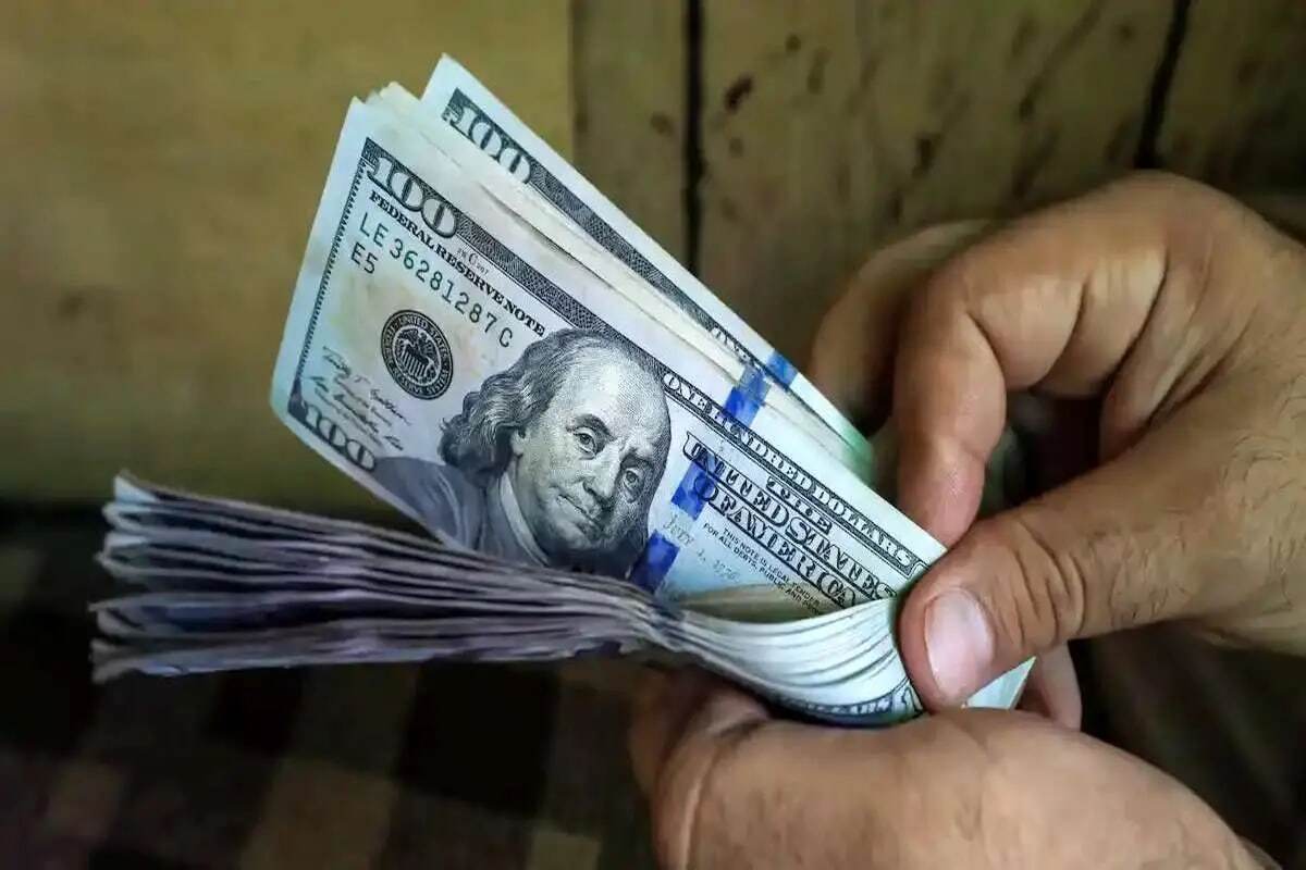 با توجه به بررسی‌های انجام شده توسط هیئت عالی نظارت مجمع تشخیص مصلحت نظام، بحث افزایش نرخ ارز ترجیحی کالا‌های اساسی در بودجه سال ۱۴۰۴، در تضاد با سیاست‌های ثبات ارزی برنامه هفتم توسعه تشخیص داده شده و باید تغییر کند.