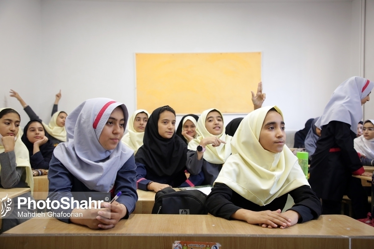 حاجی‌میرزایی: رئیس جمهور به دنبال ایجاد عدالت آموزشی با مشارکت مردم است